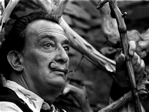 why was dali expelled from art school